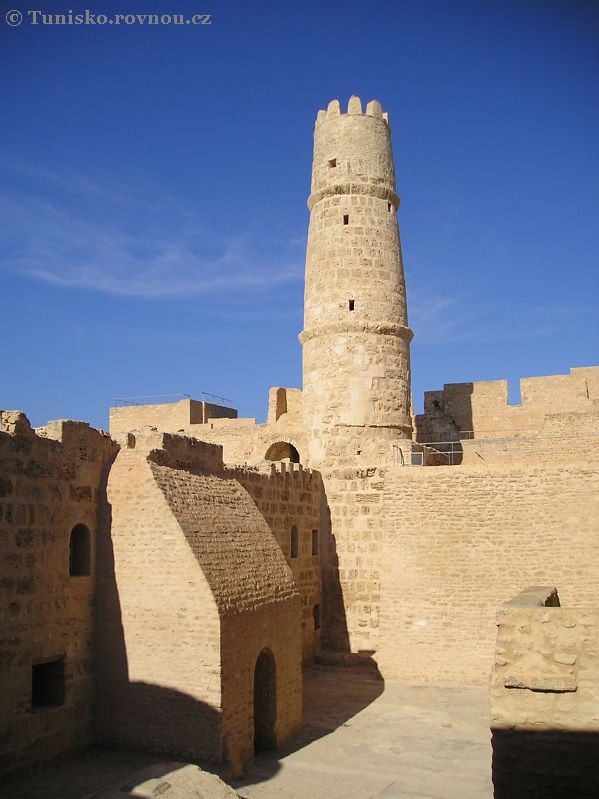 monastir ribat vez.jpg