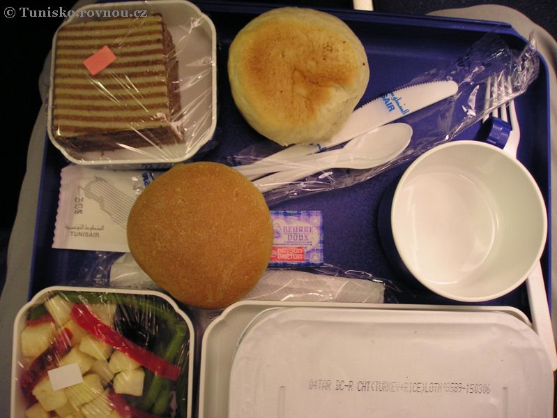tunisair jidlo.jpg