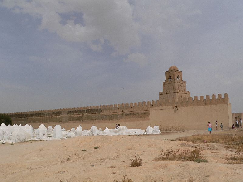 kairouan velka mesita hrbitov.jpg
